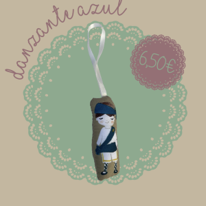 ADORNO DANZANTE AZUL OSCURO